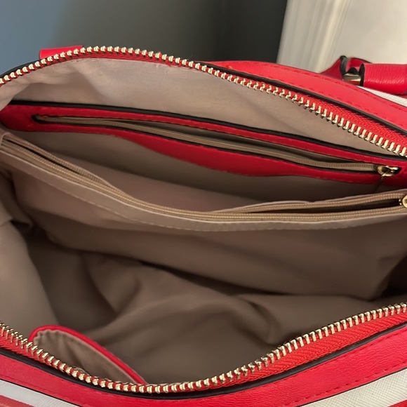 Sigal Red and White Stripe Purse - Stylish Shoulder Bag with Gold Accents NWOT - Picture 9 of 14